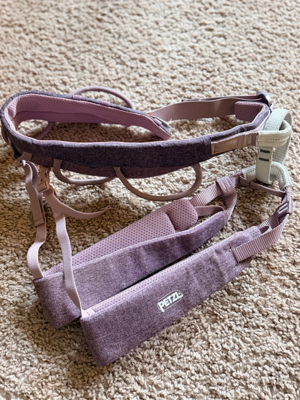 Petzl Selena Women’s Climbing Harness – Purple / Lavender XS